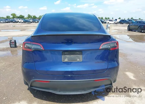 2022 Tesla Model Y Performance Dual Motor All-Wheel Drive z USA, uszkodzony, nr VIN 7SAYGDEFXNF506319